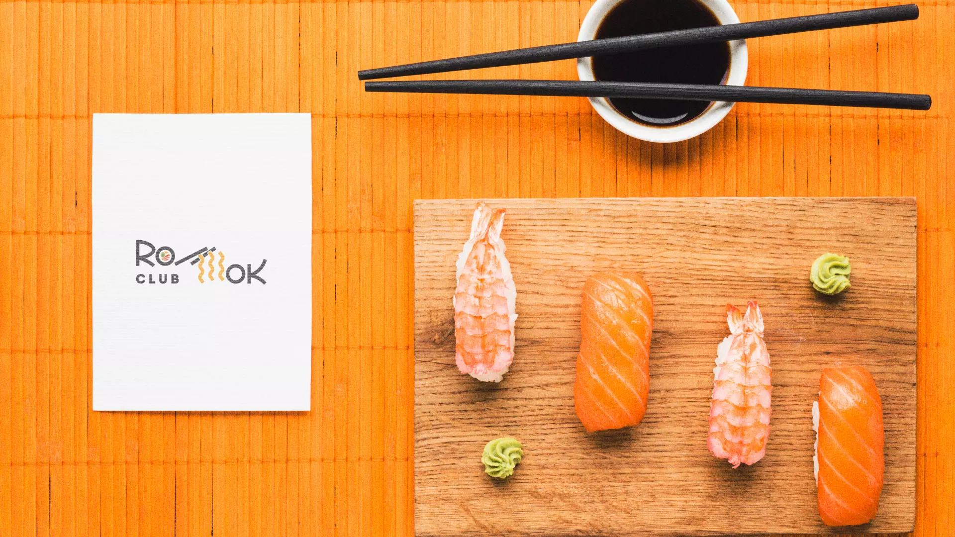 Создание логотипа суши-бара «Roll Wok Club» в Бакале